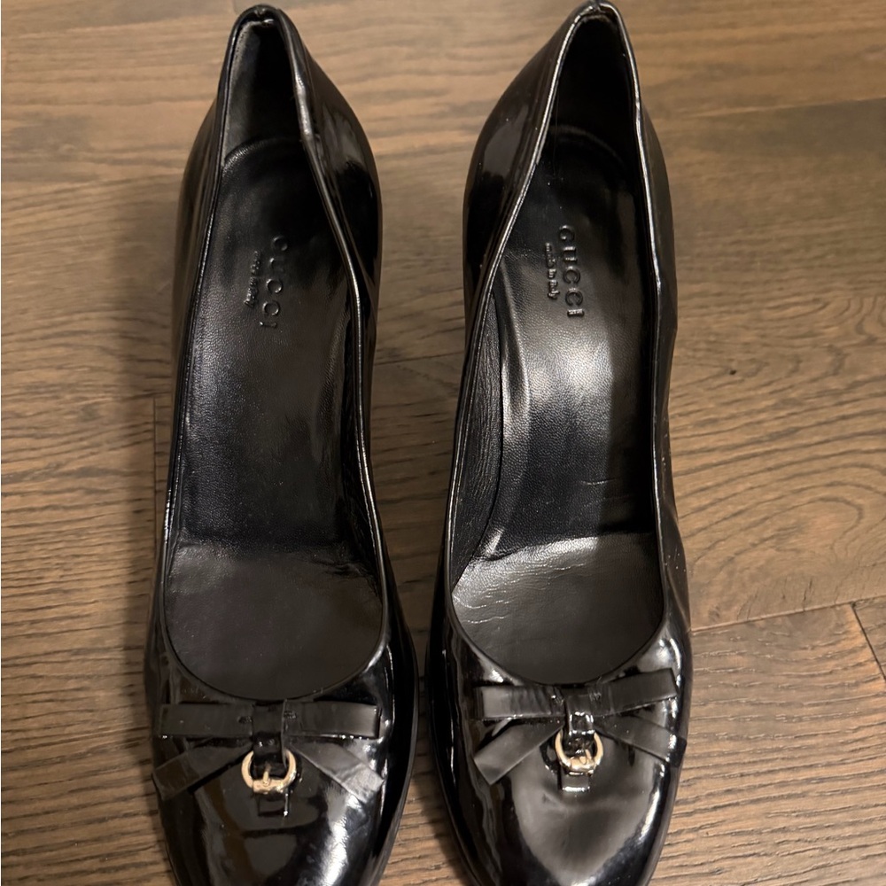 Gucci Black Patent Leather Heels